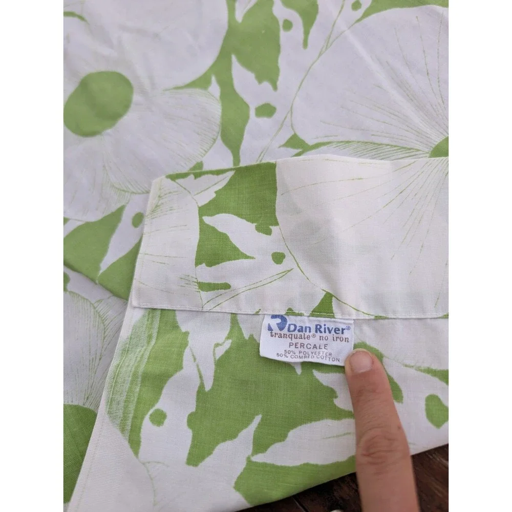 Vintage 70s MCM Queen Flat Sheet Retro Green Floral Dan River Tranquale Flowers